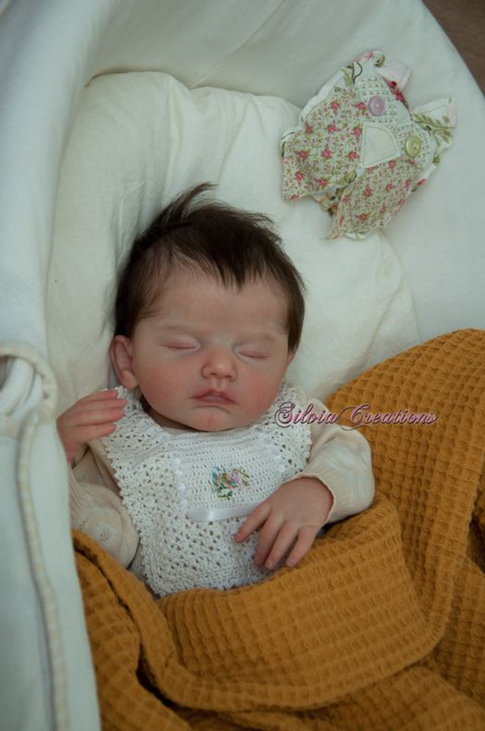 What's the Difference Between a Cuddle Baby and a Reborn? Silicone and  Vinyl? – Reborn Dolls by Sara