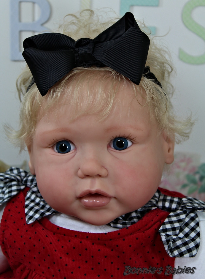 D isneybabyです。 Josiane Doll Kit by Didy Jacobsen
