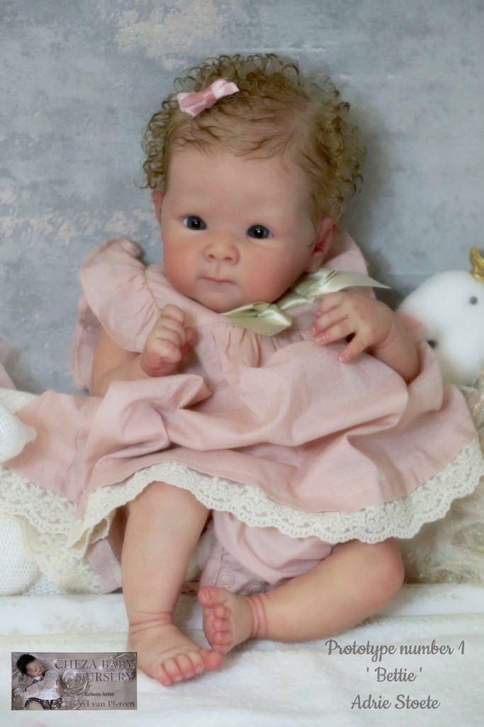 Bettie Reborn Vinyl Doll Kit by Adrie Stoete