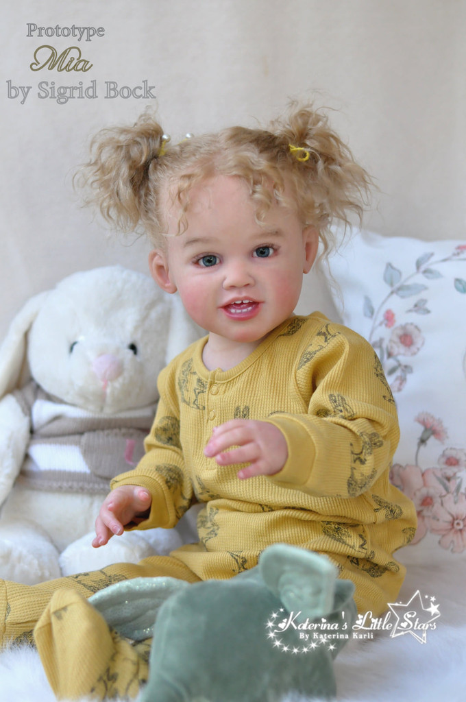 Mia Reborn Vinyl Doll Kit by Sigrid Bock