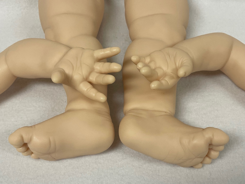 Vinyl Limbs For 30" Doll Kits by Laura Tuzio Ross Straight Legs
