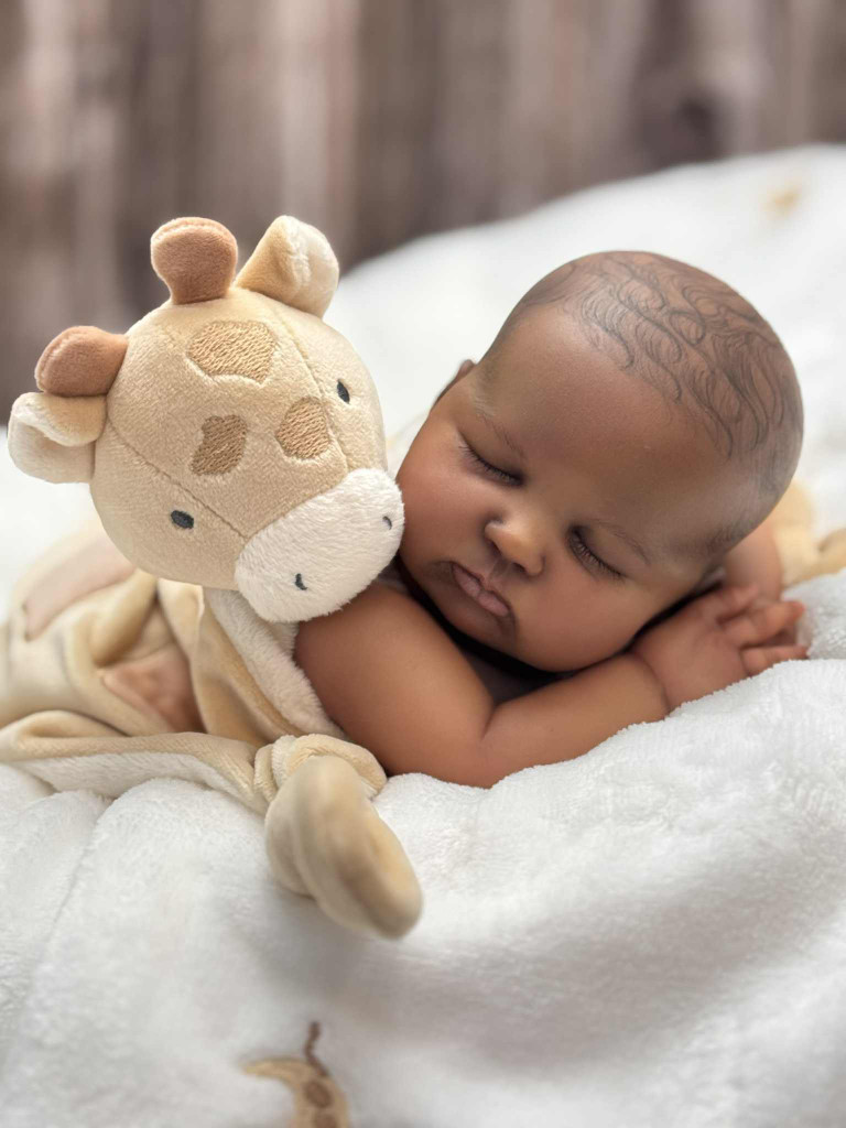 Angus/Agnes  Reborn Vinyl Doll Kit by Estibaliz Alonso 14"