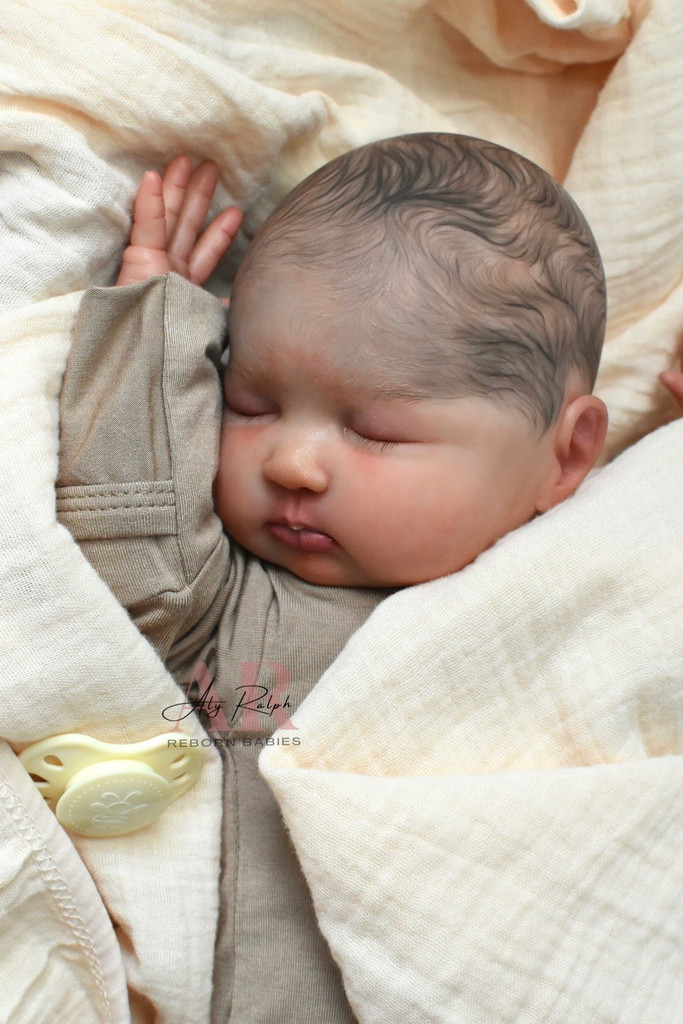 Angus/Agnes  Reborn Vinyl Doll Kit by Estibaliz Alonso 14"