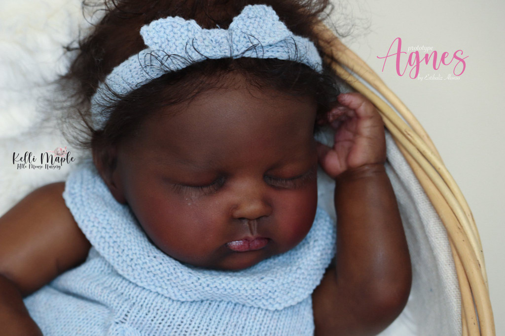 Angus/Agnes  Reborn Vinyl Doll Kit by Estibaliz Alonso 14"