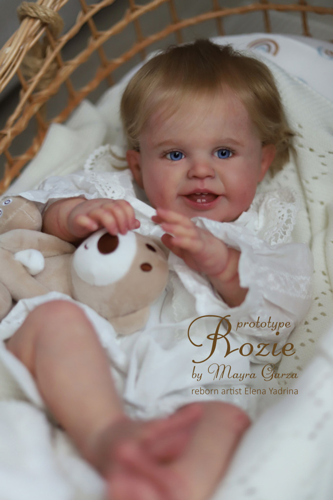 Rozie Reborn Vinyl Doll Kit by Mayra Garza 22-23"