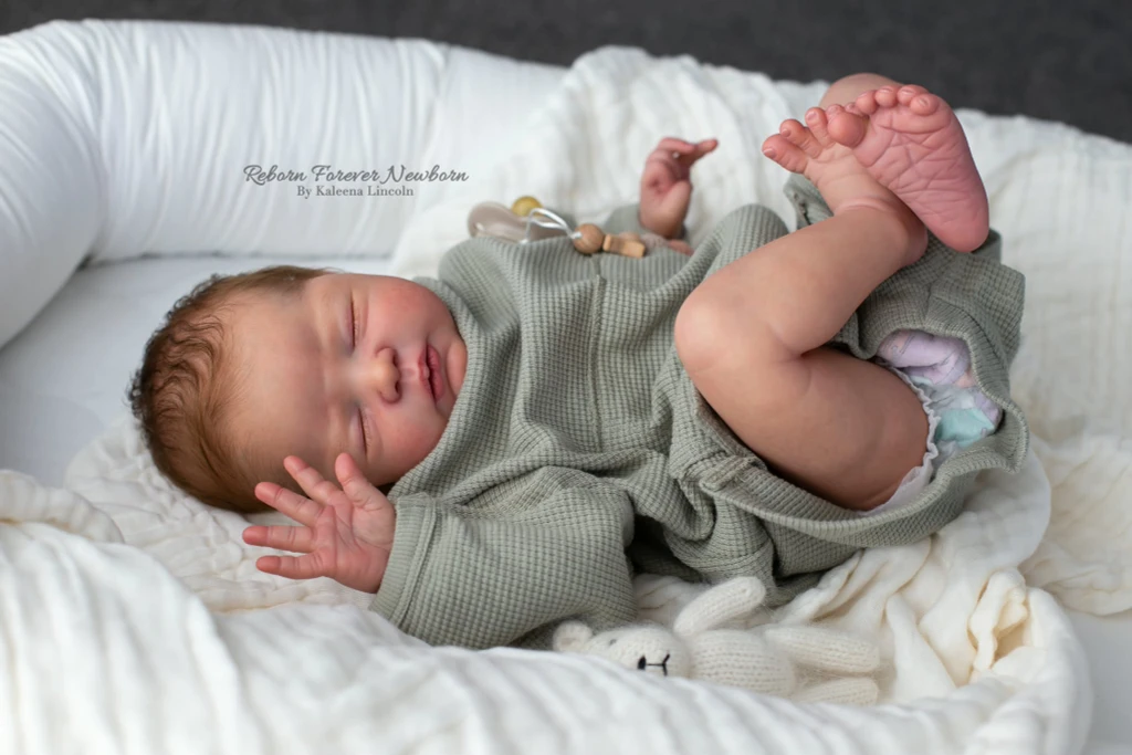 Arrow Reborn Vinyl Doll Kit by Dawn Murray McCleod  21"