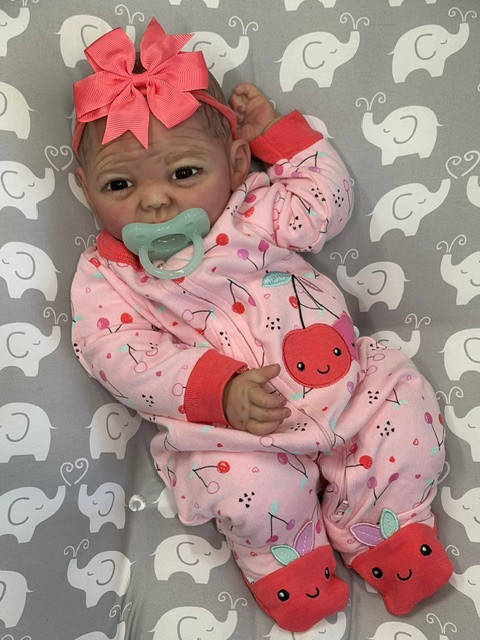 Saylor Silicone Reborn CUDDLE BABY Medium Skin Tone by Ping Lau Cherries 18"