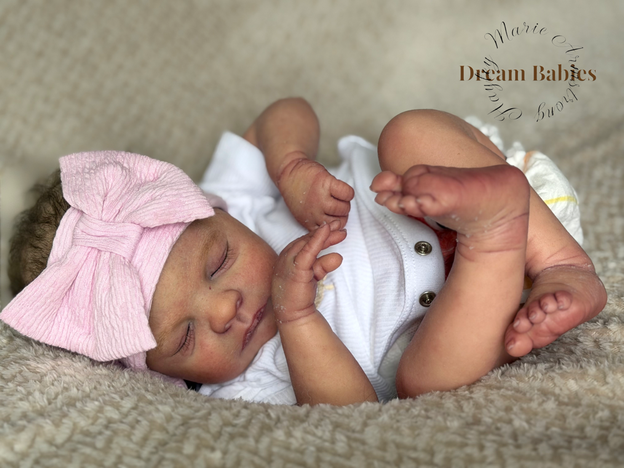 Louellle Reborn Vinyl Doll Kit by  Sabine Altenkirch 20" 