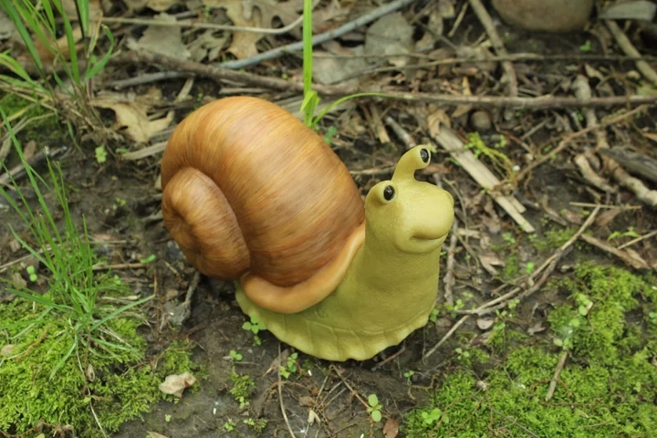 EKK Shellden Reborn Vinyl Snail Doll Kit by Sarah Mellman 