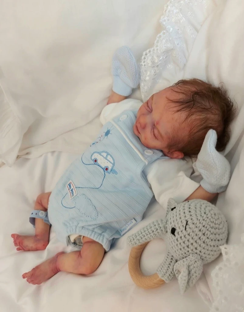 EKK Elias Reborn Vinyl Doll Kit by Valerie Kruger 15-16" Enchanted Kradle Kits