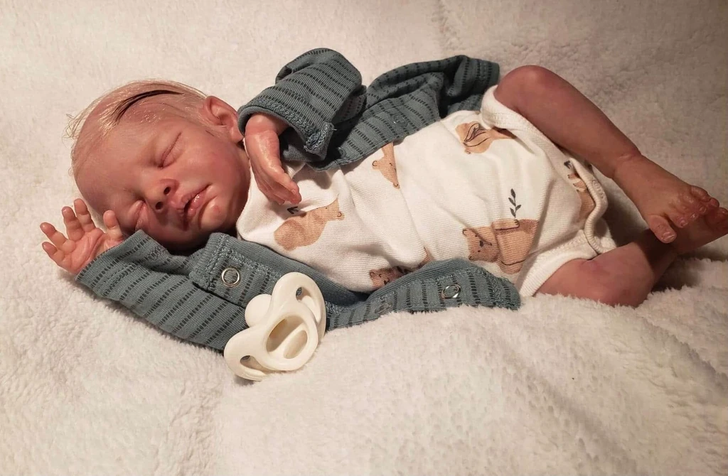EKK Elias Reborn Vinyl Doll Kit by Valerie Kruger 15-16" Enchanted Kradle Kits