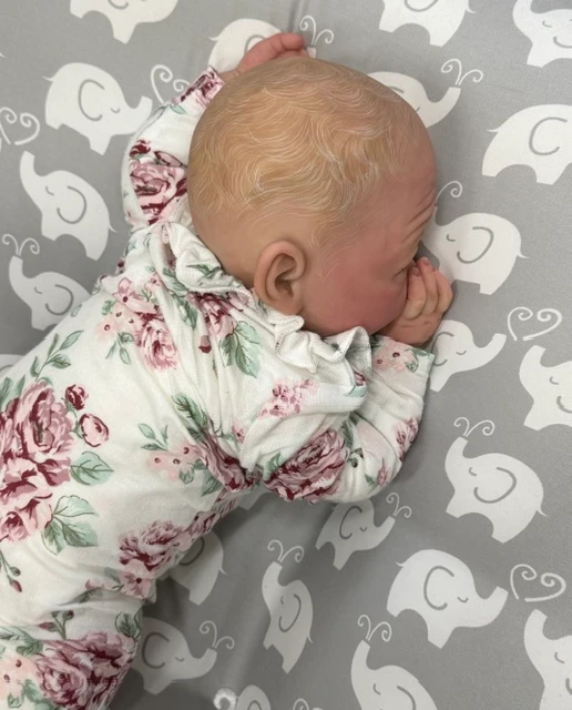 Saylor Silicone Reborn CUDDLE BABY Light Skin Tone by Ping Lau Flowers 18"