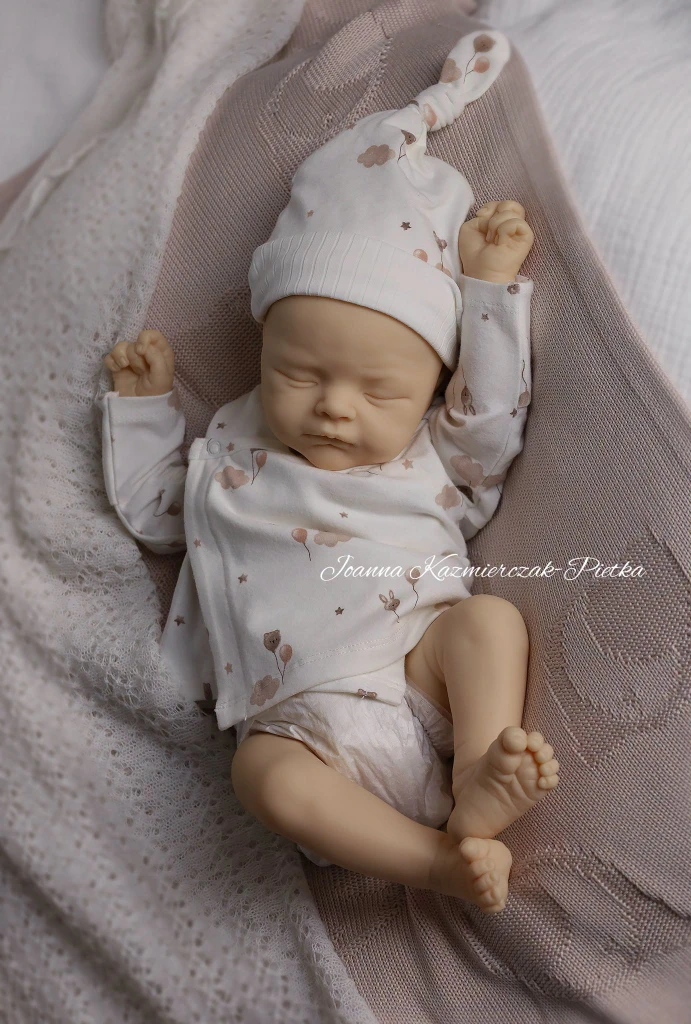 Willow Reborn Vinyl Doll Kit by Joanna Kazmierczak 