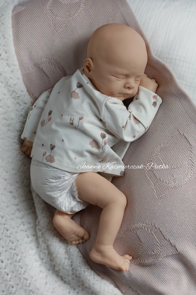 Willow Reborn Vinyl Doll Kit by Joanna Kazmierczak 