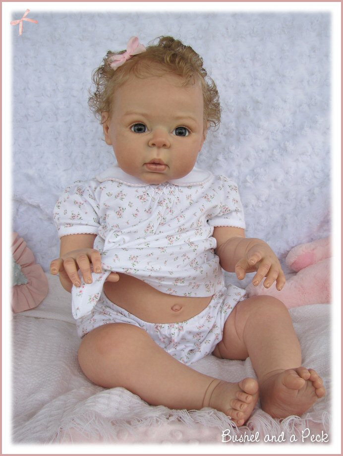 ♡Audrey by Adrie Stoete リボーンドール Suzanne Toddler Doll Kit by Adrie Stoete