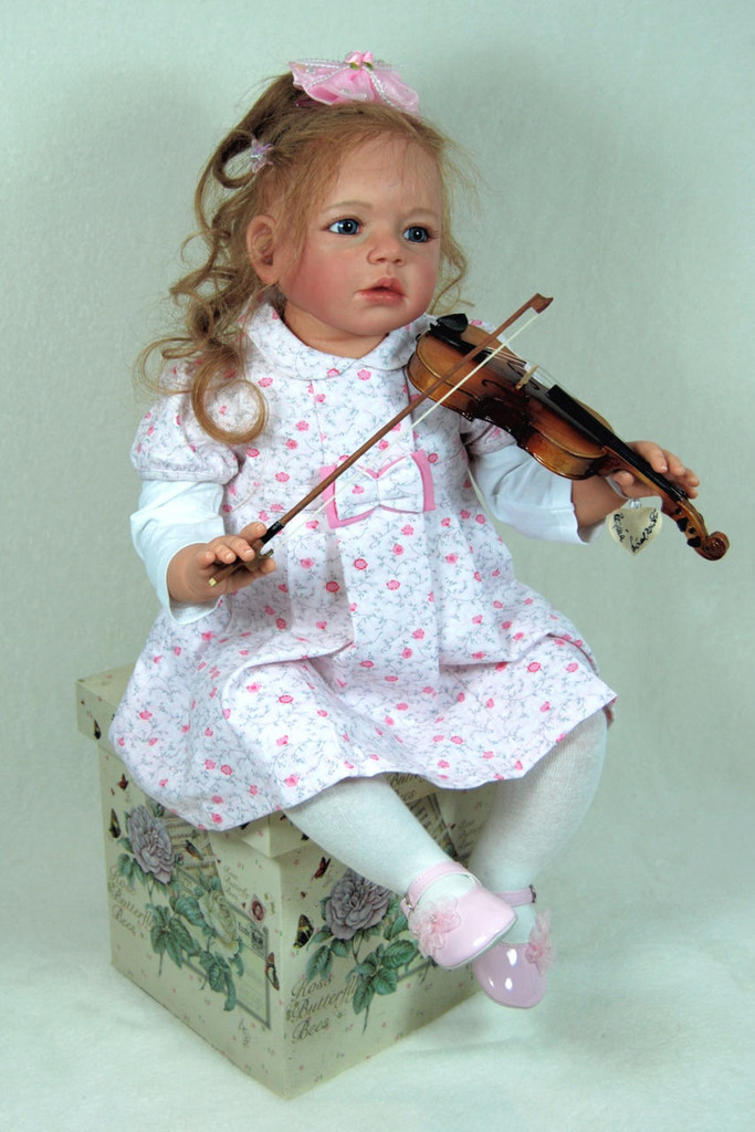 Isabella by Regina Swialkowski - Reborn Doll Kit