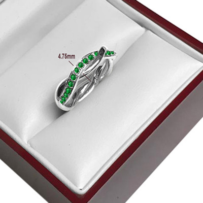 18k Solid White Gold Genuine Emerald Prong setting Wedding Band