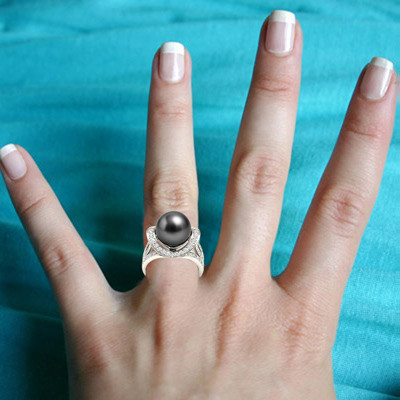 14k white  Gold Genuine Pearl and Diamond Ring #