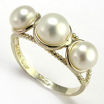 10k Gold Triple Pearl Ring R741