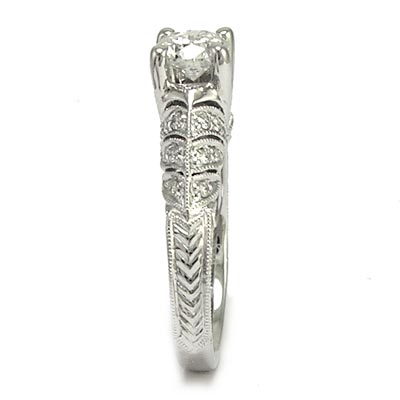 18K White Gold Diamond Ring R769
