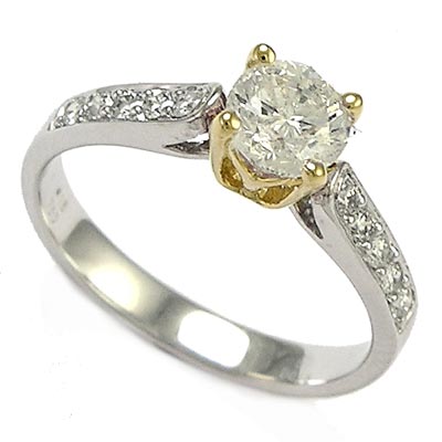 18k White Gold Diamond Ring R772