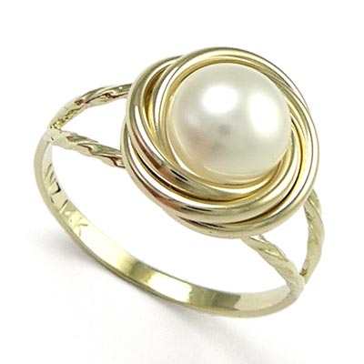 14k Pearl Love Knot Ring R779