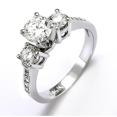 Diamond Engagemen Ring in 14k white gold R783