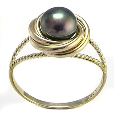10k Love Knot Pearl Ring R895