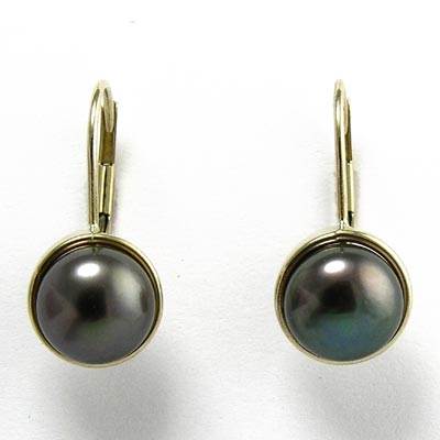 14K Gold Black Pearl Earrings E761
