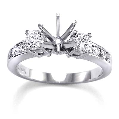 14k White Gold Diamond Ring Setting R921