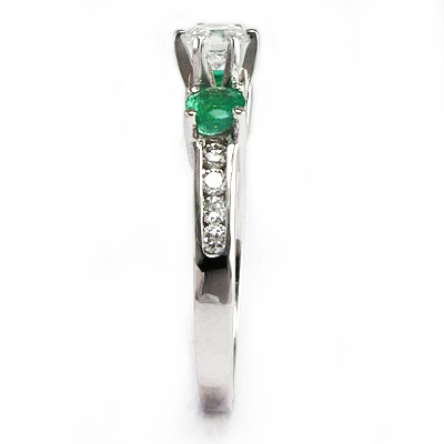 14k Gold Emerald Diamond Ring R607