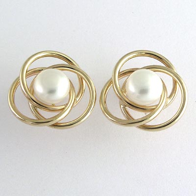 14k Gold Pearl Knot Studs E516
