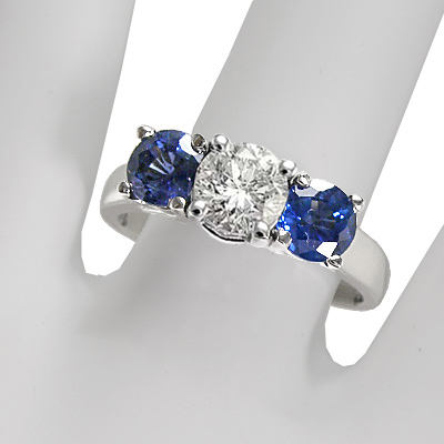 Sapphire Diamond Three Stone Ring 14k R580