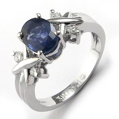 14k Gold Diamond and Sapphire Ring R565