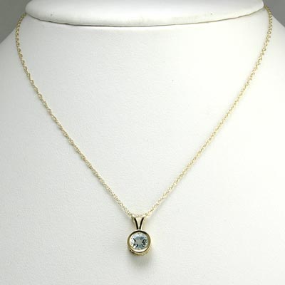 Aquamarine Necklace Pendant 14k Gold P276