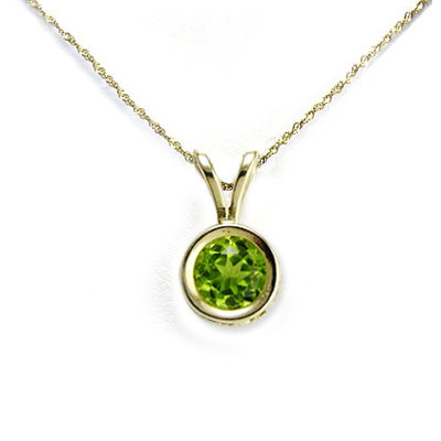 14k Gold Peridot Pendant Necklace P278