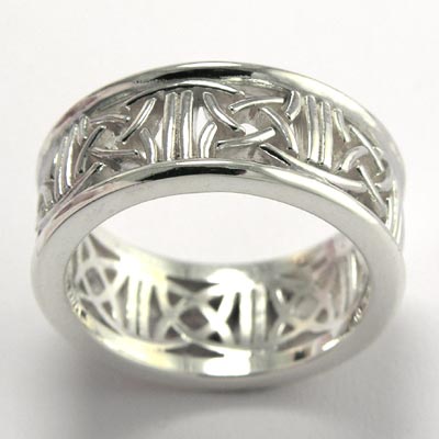 14k Gold Celtic Knot Band R490 14k Gold Celtic Knot Band R490