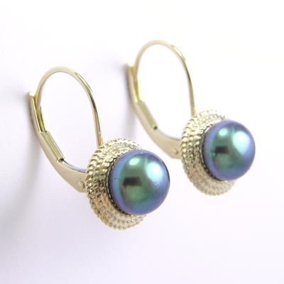 14k Gold Black Pearl Earrings E434