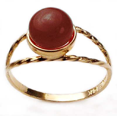 14k Gold Carnelian Ring R182