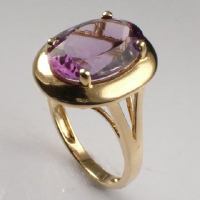 14k Oval Amethyst Ring R165