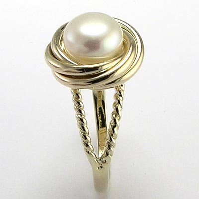 14k Pearl Love Knot Ring R108