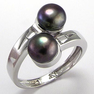 14k Gold Dual Pearl Ring R244