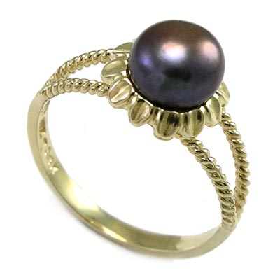 14k Gold Black Pearl Ring R238