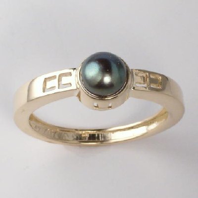 14k Gold Black Pearl Ring R270