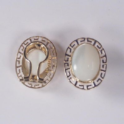 14k Gold Oval Mother of Pearl Set S122
