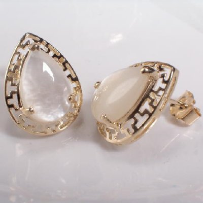 14k Solid yellow Gold  Mother of Pearl Set #S166