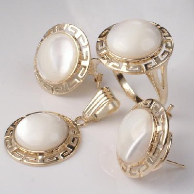 14k Solid Gold Mother of Pearl Set #S147