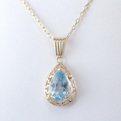 14k Gold Topaz Filigree Pendant P157