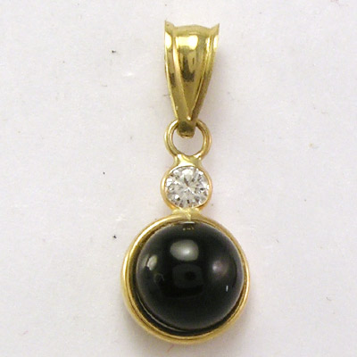 14k Gold Black Onyx Pendant P176