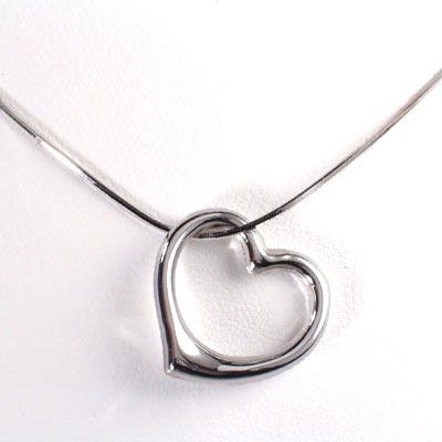 14k White Gold open Heart Pendant P205